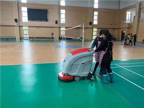 優(yōu)尼斯手推式靜音洗地機醫(yī)院學校用