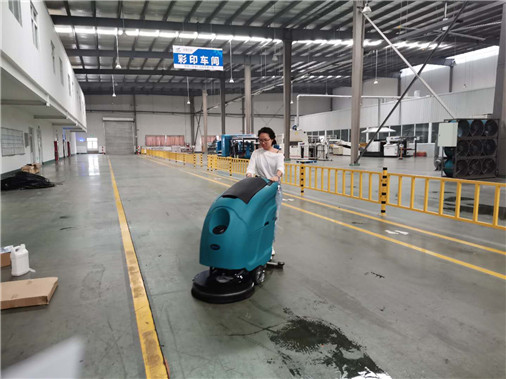 無錫電瓶式洗地機