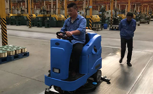 優(yōu)尼斯U900A駕駛式洗地機